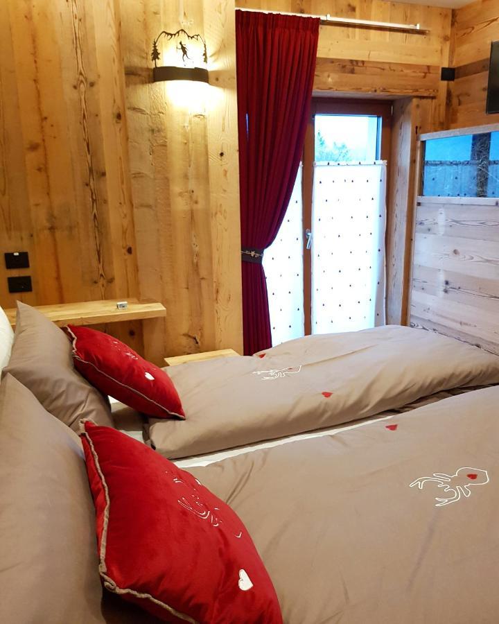 Agriturismo La Giasena Ponte nellʼAlpi Buitenkant foto