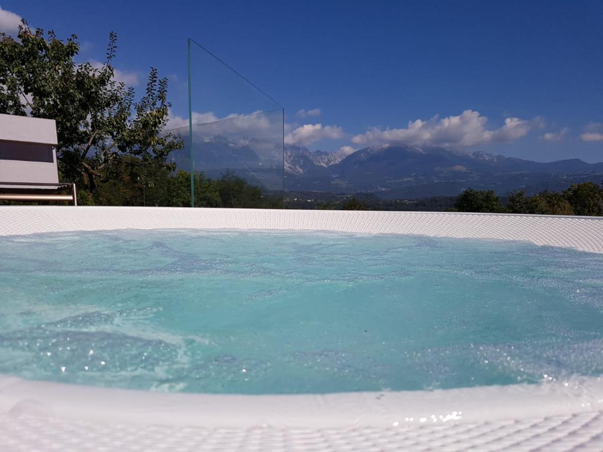 Agriturismo La Giasena Ponte nellʼAlpi Buitenkant foto